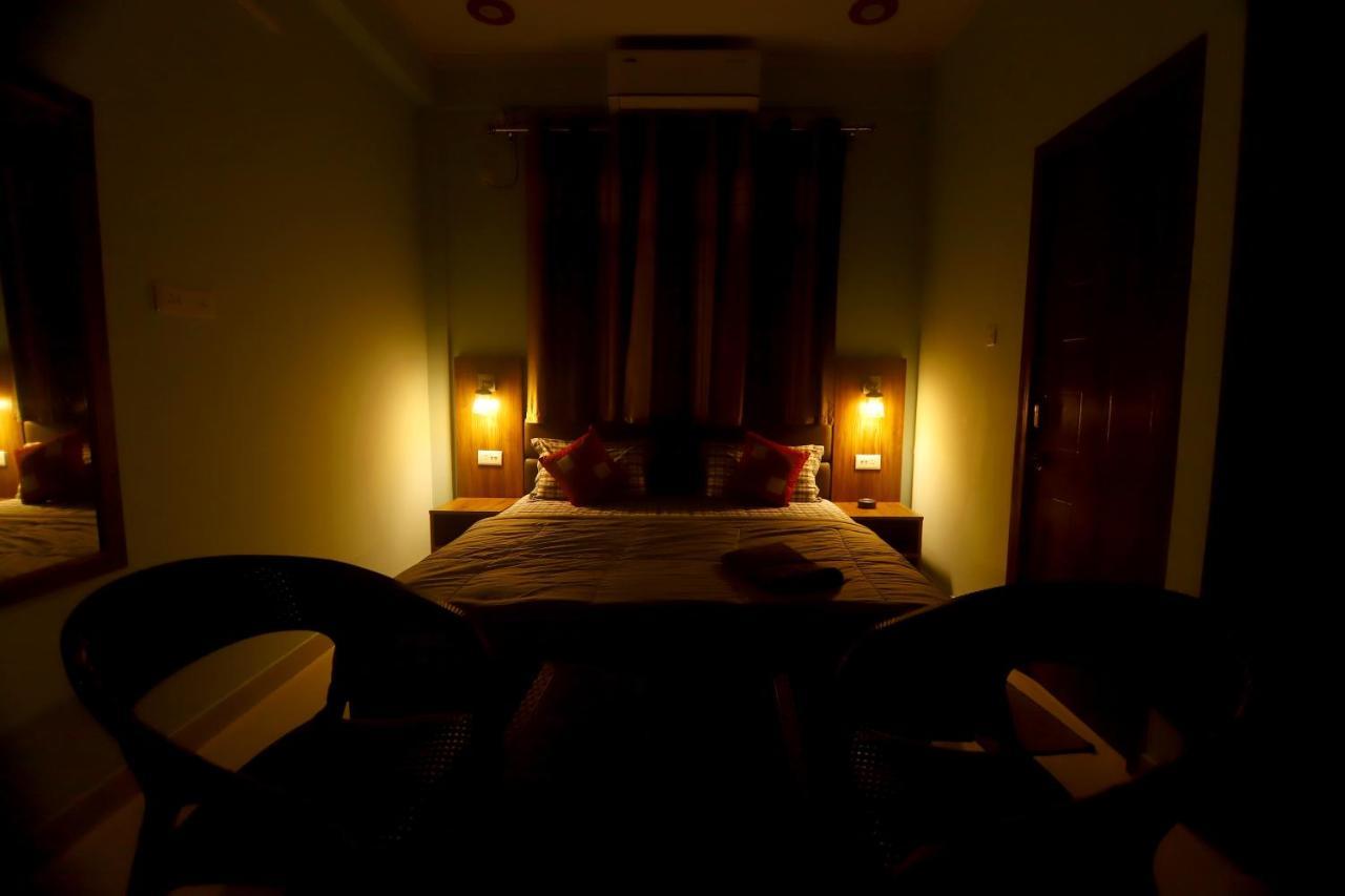 Hotel Comfort Inn Homestay Dehradun Exteriör bild