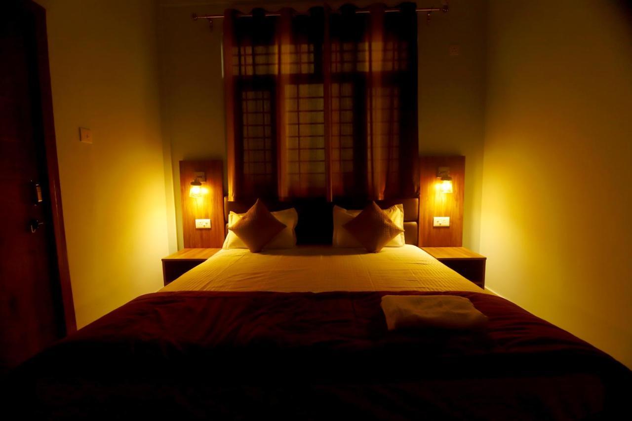 Hotel Comfort Inn Homestay Dehradun Exteriör bild
