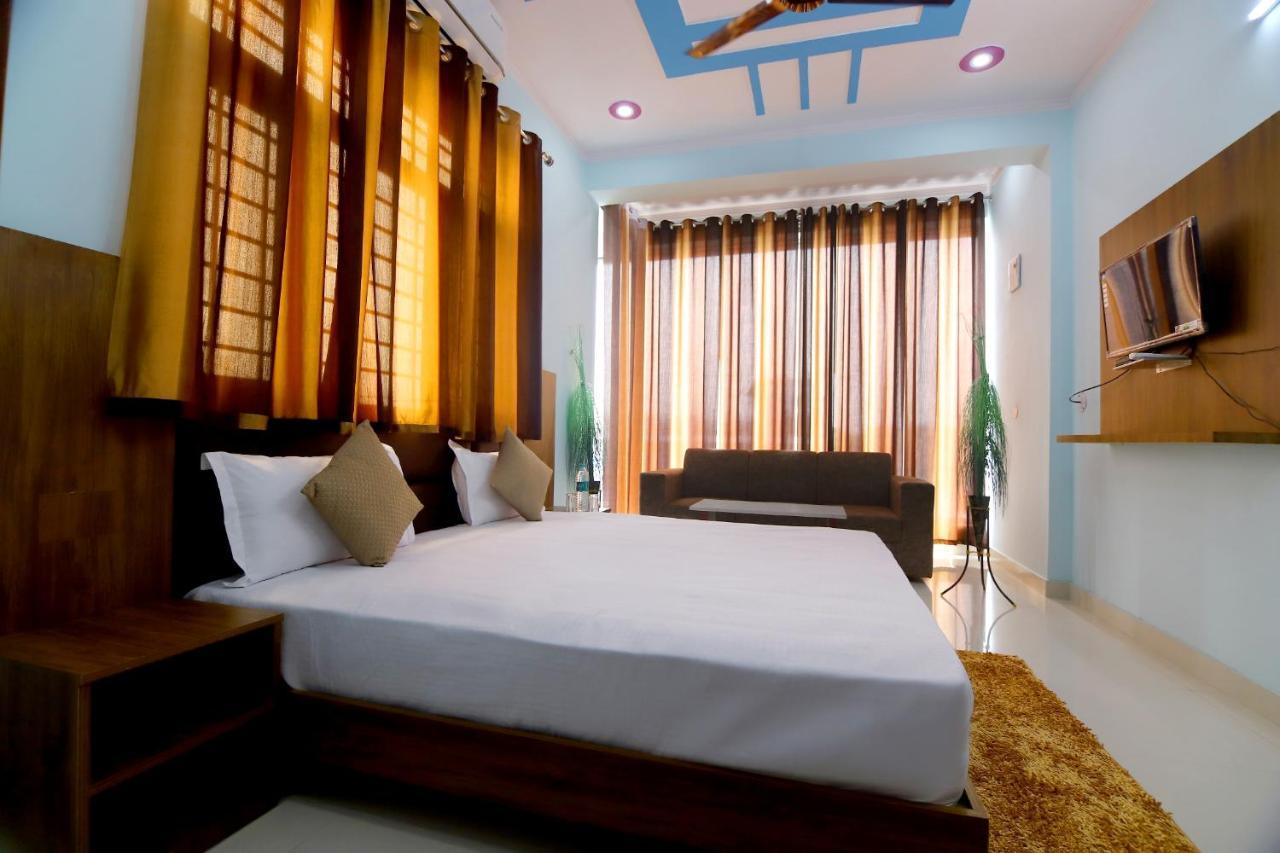 Hotel Comfort Inn Homestay Dehradun Exteriör bild
