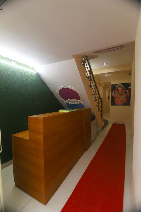 Hotel Comfort Inn Homestay Dehradun Exteriör bild