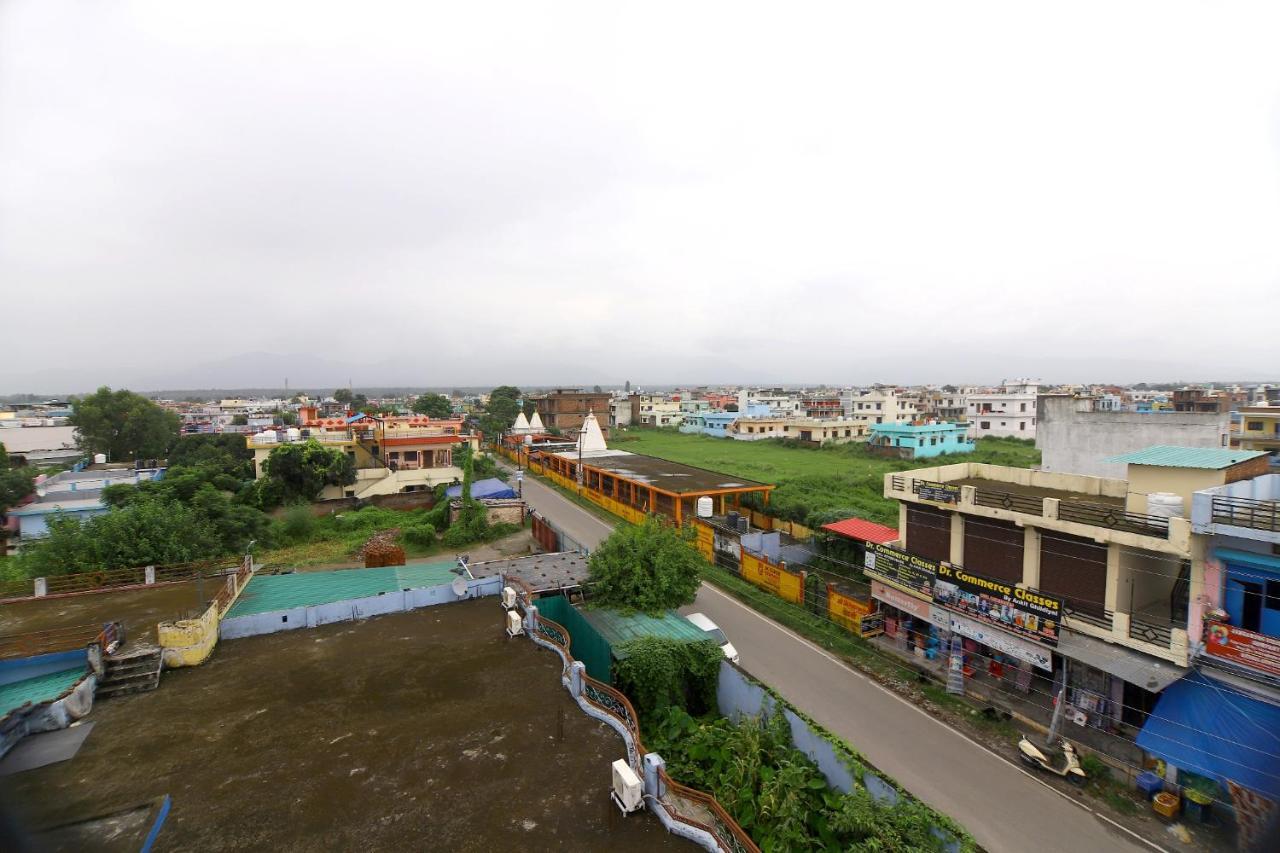 Hotel Comfort Inn Homestay Dehradun Exteriör bild