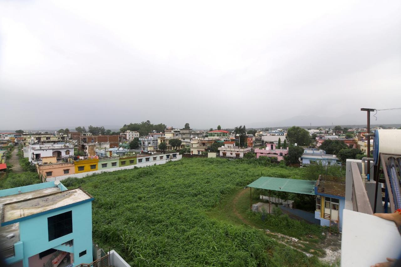 Hotel Comfort Inn Homestay Dehradun Exteriör bild